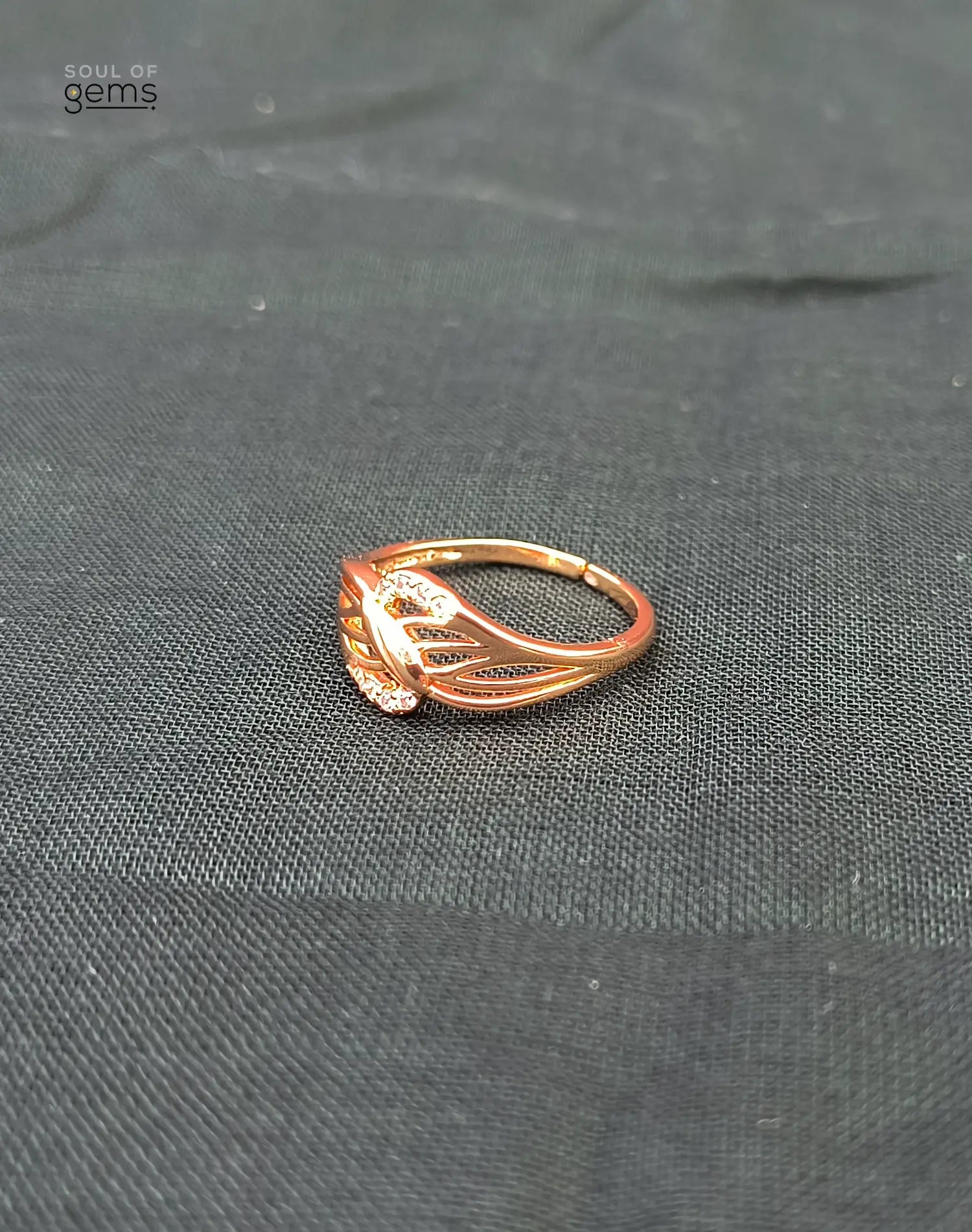 Leaf Motif Gold-Tone CZ Ring – Elegant Anti-Tarnish Finish